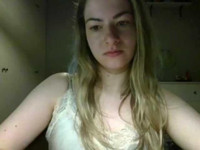 RosieJune live cam on BongaCams