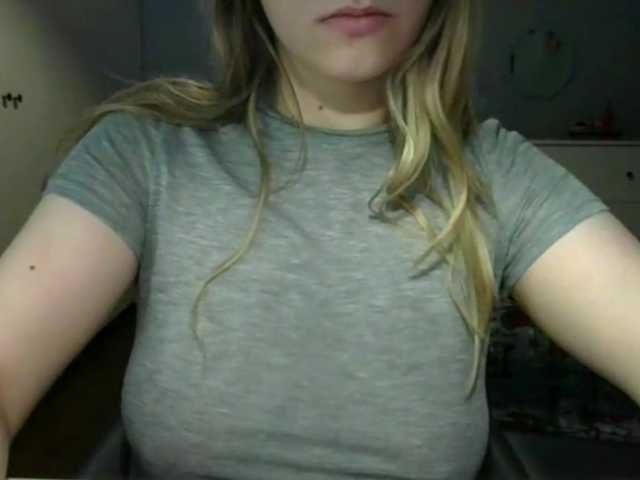 RosieJune live cam on BongaCams