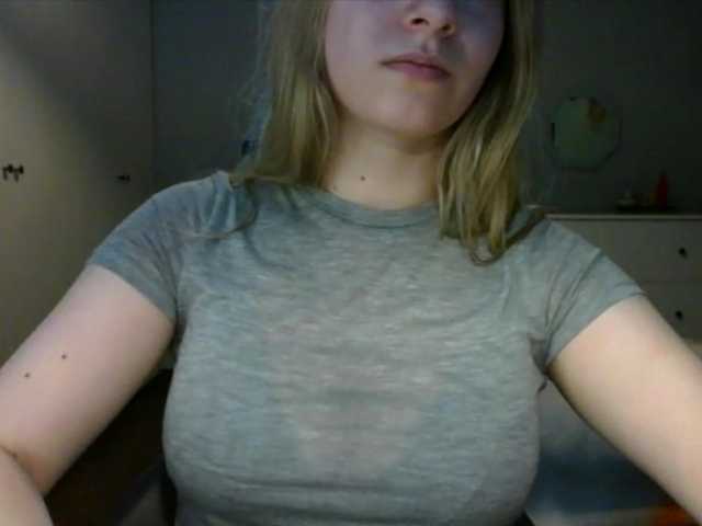 RosieJune live cam on BongaCams