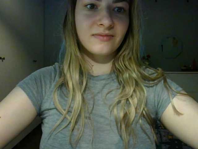 RosieJune live cam on BongaCams