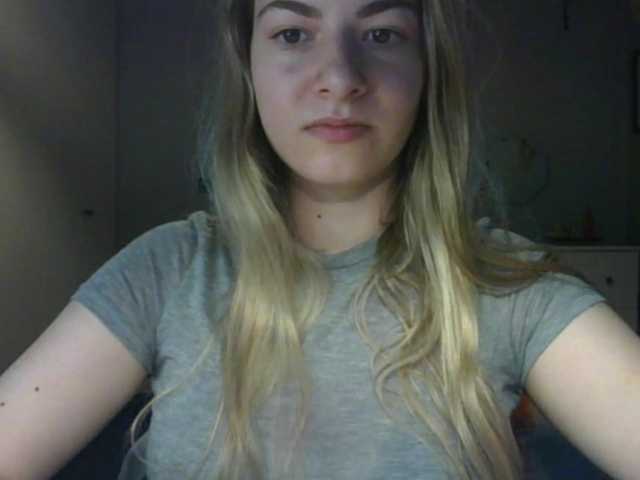 RosieJune live cam on BongaCams