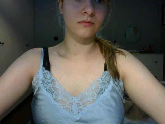 RosieJune live cam on BongaCams