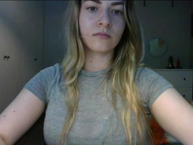 RosieJune live cam on BongaCams