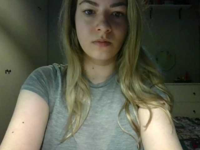 RosieJune live cam on BongaCams