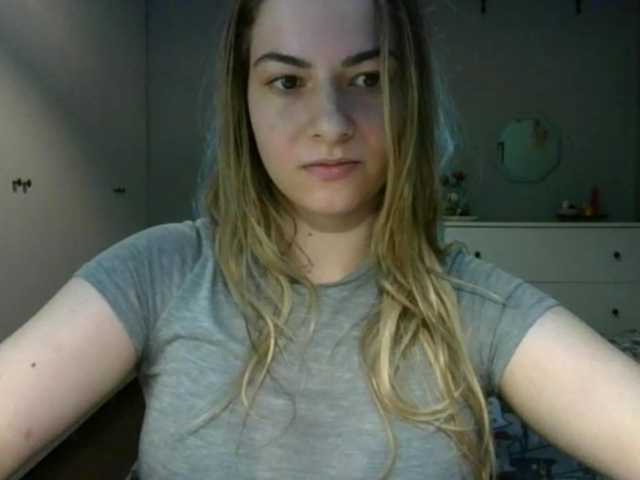 RosieJune live cam on BongaCams
