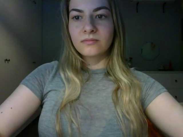RosieJune live cam on BongaCams