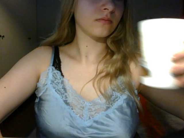 RosieJune live cam on BongaCams