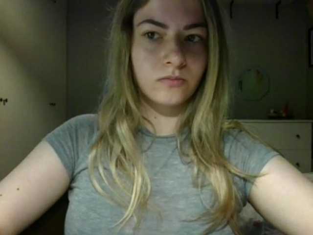 RosieJune live cam on BongaCams