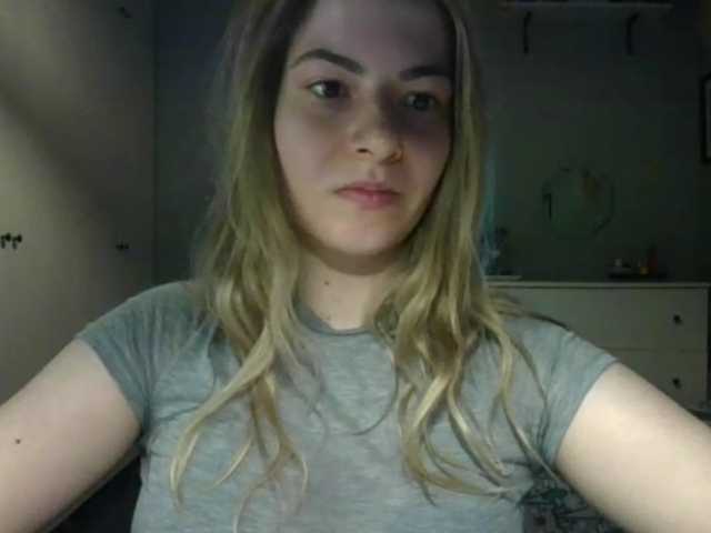 RosieJune live cam on BongaCams