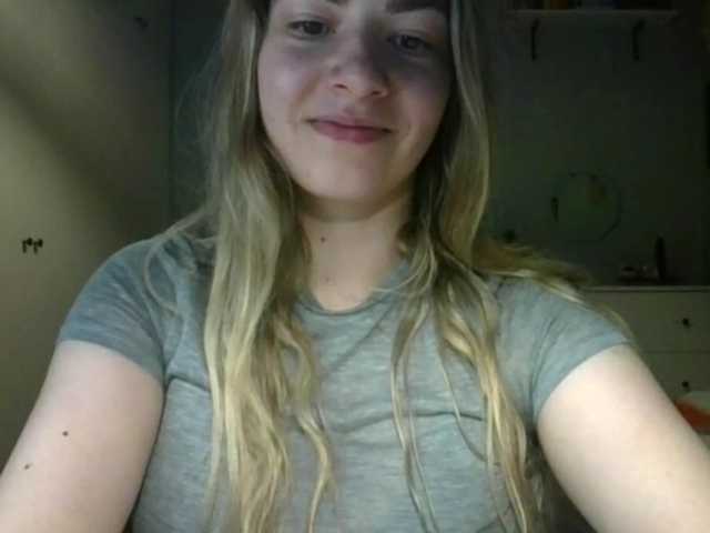 RosieJune live cam on BongaCams