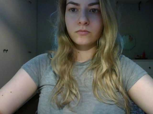 RosieJune live cam on BongaCams