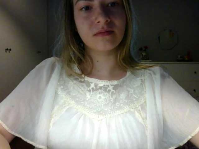 RosieJune live cam on BongaCams