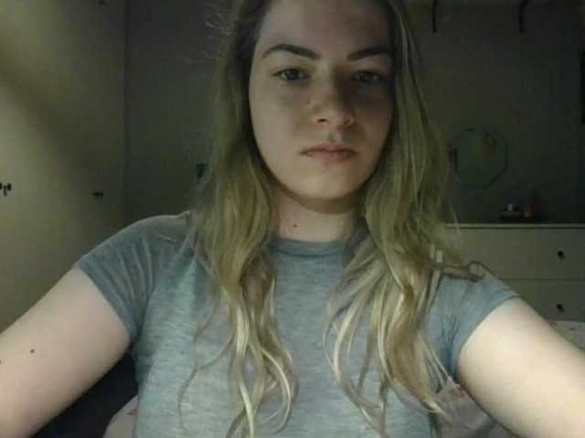 RosieJune live cam on BongaCams
