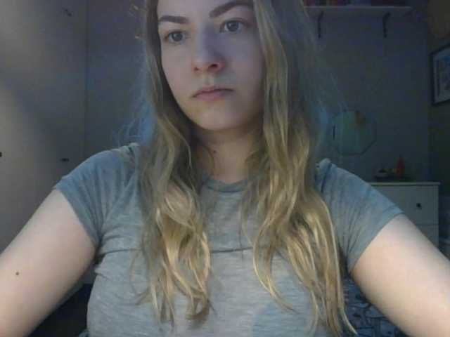 RosieJune live cam on BongaCams