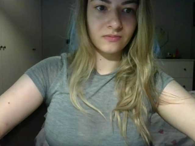 RosieJune live cam on BongaCams
