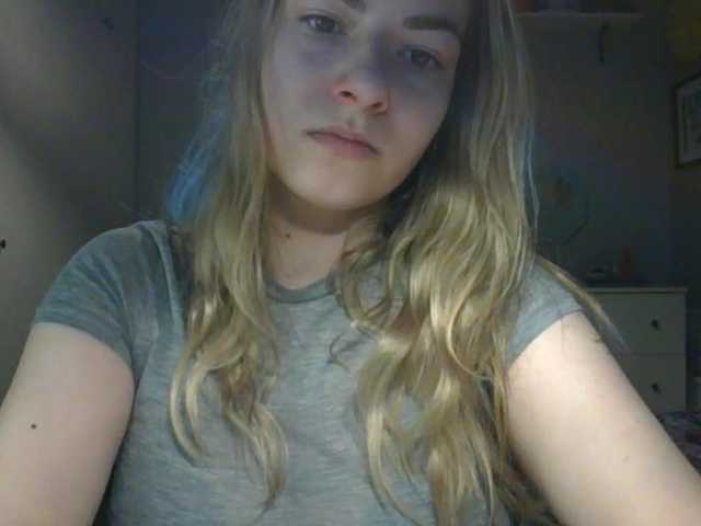 RosieJune live cam on BongaCams