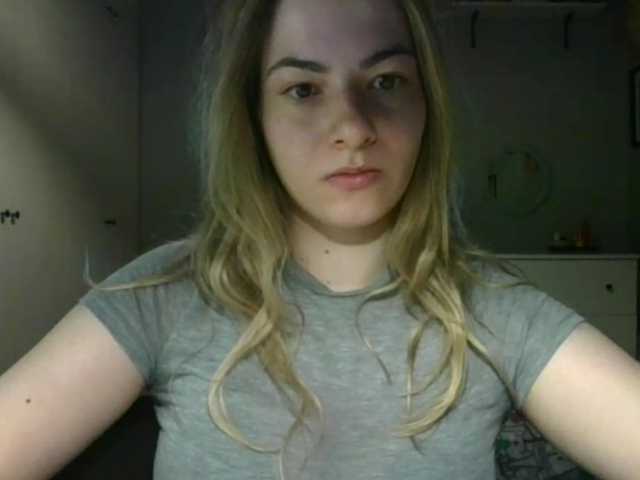 RosieJune live cam on BongaCams