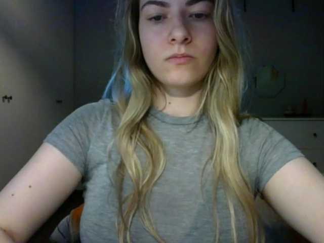 RosieJune live cam on BongaCams