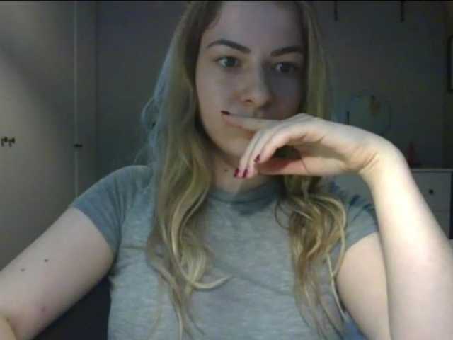 RosieJune live cam on BongaCams