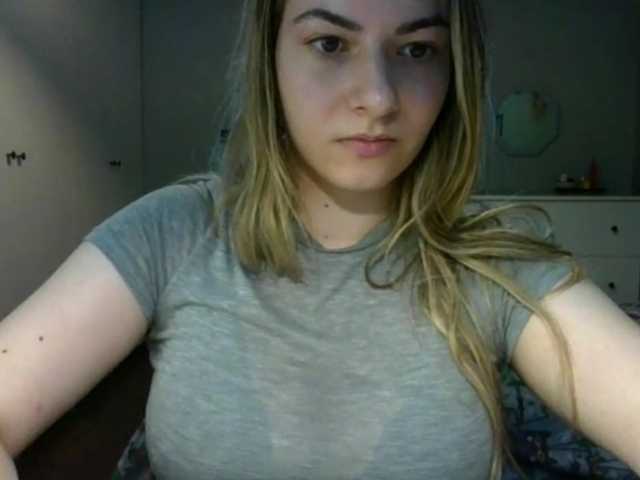 RosieJune live cam on BongaCams