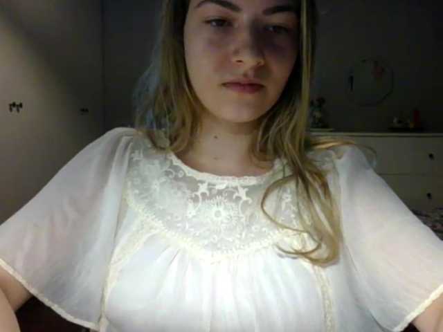 RosieJune live cam on BongaCams