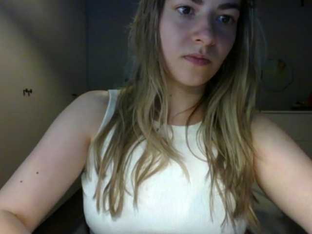 RosieJune live cam on BongaCams
