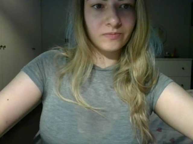 RosieJune live cam on BongaCams