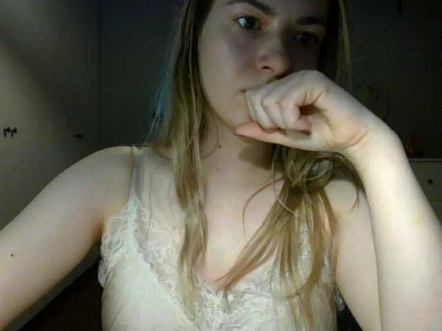 RosieJune live cam on BongaCams