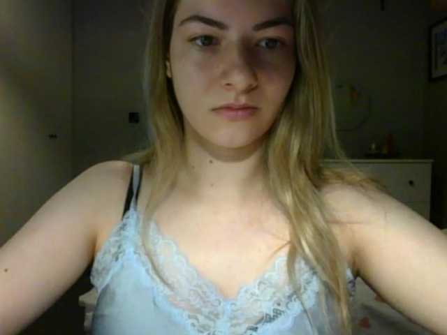RosieJune live cam on BongaCams
