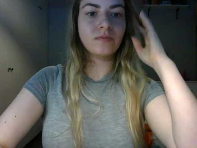 RosieJune live cam on BongaCams