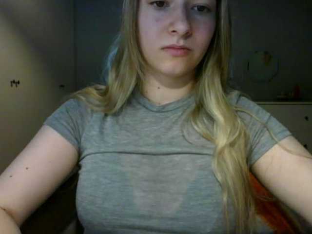 RosieJune live cam on BongaCams