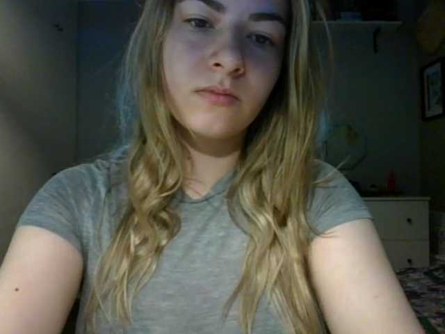RosieJune live cam on BongaCams