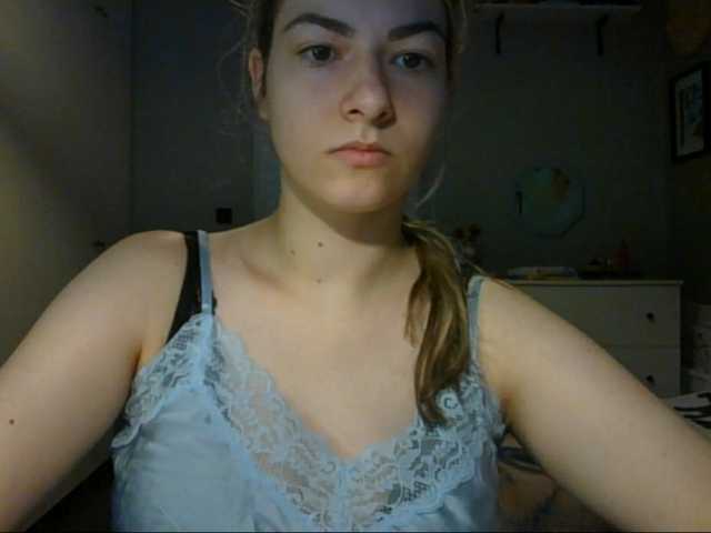 RosieJune live cam on BongaCams