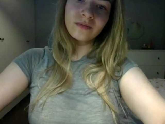 RosieJune live cam on BongaCams