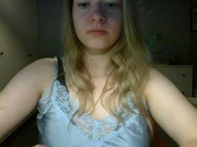 RosieJune live cam on BongaCams