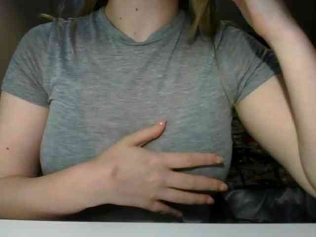 Модель: RosieJune