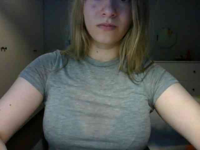 RosieJune webcam