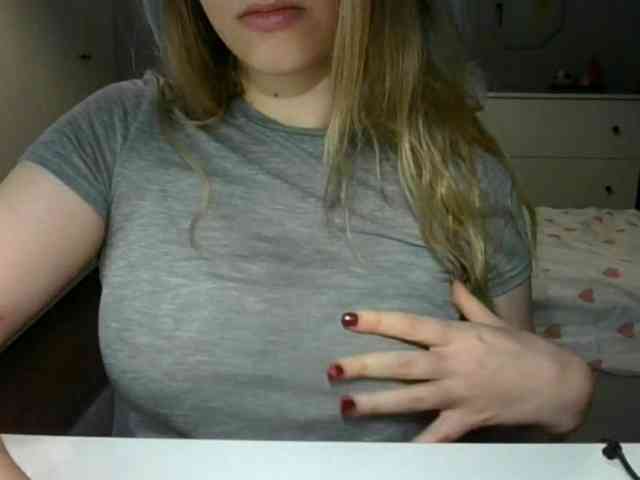 RosieJune webcam