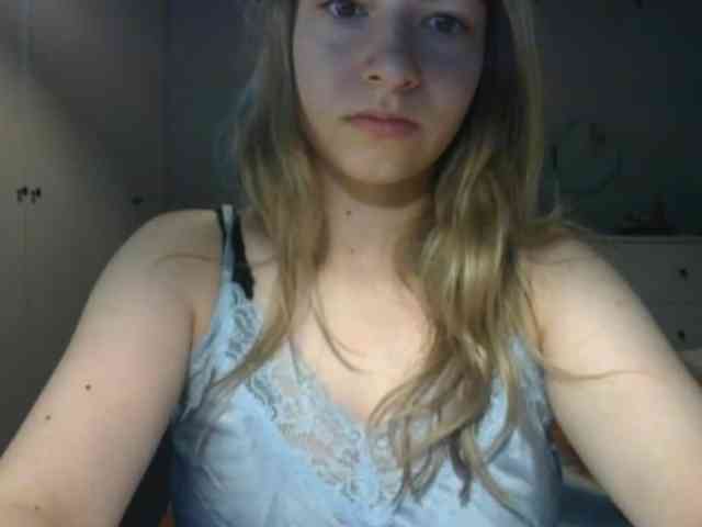 RosieJune webcam