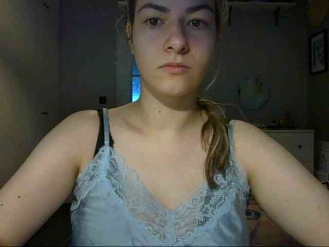 RosieJune webcam
