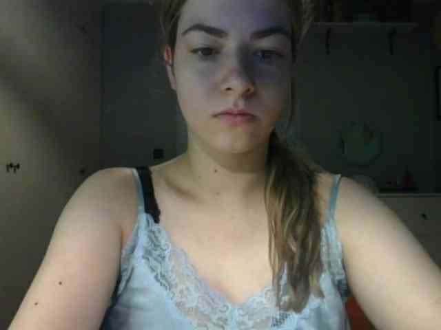 RosieJune webcam