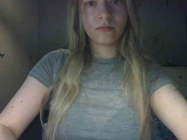 RosieJune webcam