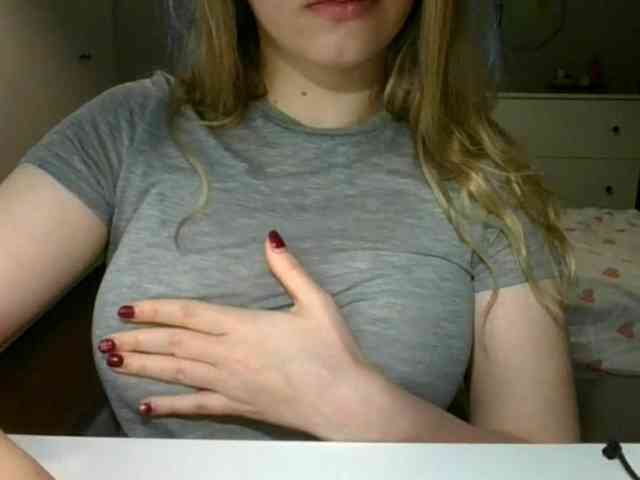RosieJune webcam