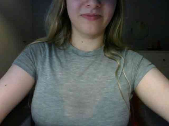 RosieJune webcam