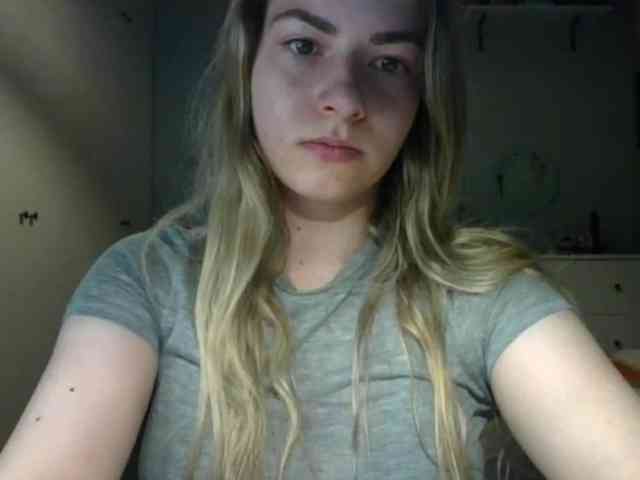 RosieJune Sex Cam Show