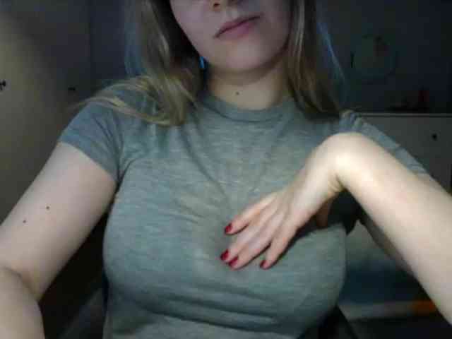 RosieJune webcam