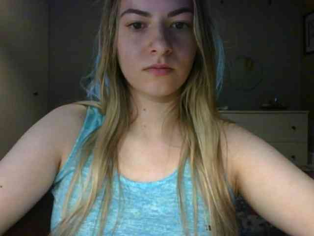 RosieJune webcam