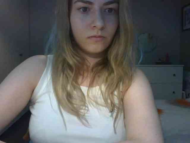 RosieJune webcam