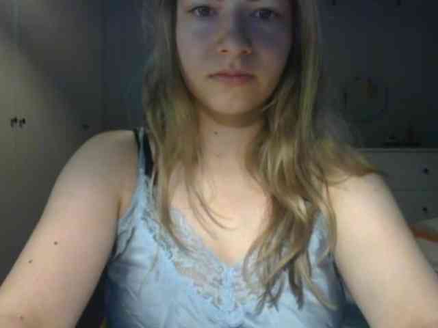 RosieJune webcam