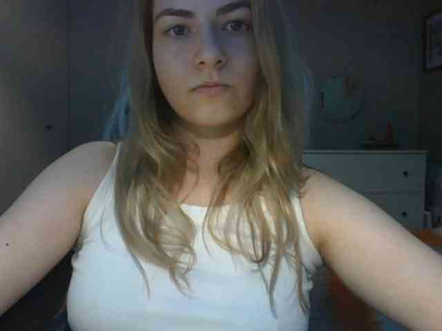 RosieJune webcam